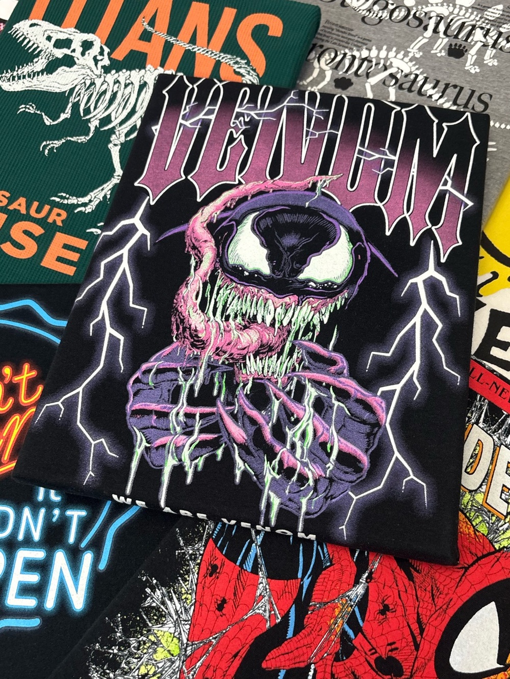 Venom Canvas Wall Art | Marvel Comic Style Room Decor